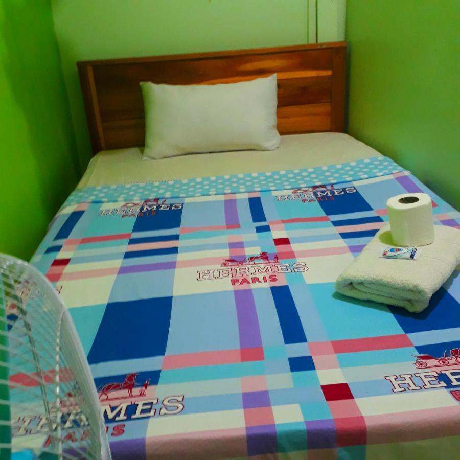 Archie'S Budget Twin Room Rental サン・ヴィチェンテ エクステリア 写真
